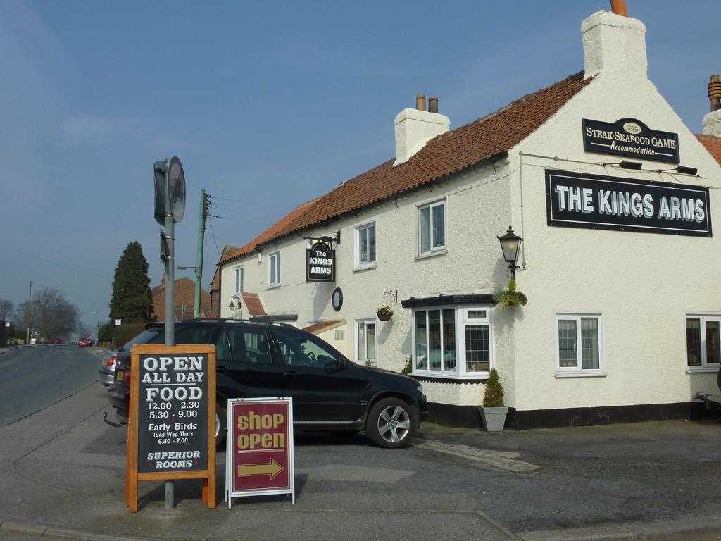Kings Arms Hotell Thirsk Exteriör bild